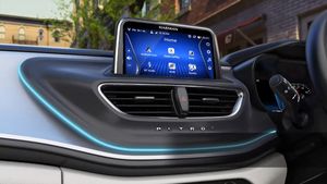 ഇന്ത്യയിൽ 10 ലക്ഷം രൂപ ബജറ്റിൽ ഏറ്റവും വലിയ ഇൻഫോടെയിൻമെന്റ് സിസ്റ്റം വാഗ്ദാനം ചെയ്യുന്ന അഞ്ച് കാറുകൾ