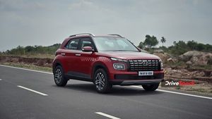 2022 Hyundai Venue വേറേ ലെവലാണ്; റിവ്യൂ വിശേഷങ്ങള്‍ ഇതാ