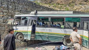 മരണത്തിൻ്റെ താഴ്‌വരയായി ഹിമാചൽ പ്രദേശ്; വേണം ജീവൻ്റെ വിലയുളള ജാഗ്രത