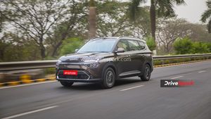 മൂന്ന് വമ്പൻമാരിൽ ആരാണ് കൊമ്പൻ? ഒന്ന് താരതമ്യം ചെയ്യാം