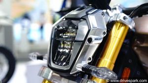 Ronin, Zeppelin അല്ലെങ്കിൽ Retron; TVS -ന്റെ സസ്പെൻസ് ഇന്നറിയാം