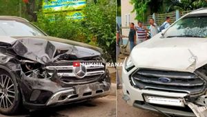 മെര്‍സിഡീസ് GLCയും ഫോര്‍ഡ് ഇക്കോസ്‌പോര്‍ട്ടും കൂട്ടിയിടിച്ചു; പിന്നീട് സംഭവിച്ചത് കാണാം