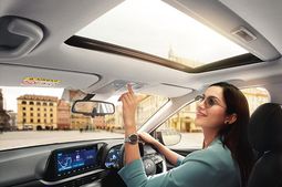 വെറും ഹൈപ്പ് മാത്രമേയുള്ളൂ, ഈ ഫീച്ചറുകൾ അത്ര പ്രായോഗികമൊന്നുമല്ല കേട്ടാ... 