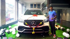 2.15 കോടി രൂപയുടെ മെർസിഡീസ് ബെൻസ് GLS AMG 63 ലക്ഷ്വറി എസ്‍യുവി സ്വന്തമാക്കി സൂര്യകുമാർ യാദവ്