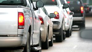 മറ്റുള്ളവരുടെ ജീവനും വിലപ്പെട്ടത്; വാഹനം ഓടിക്കുന്നവര്‍ പാലിക്കണം ഈ സുരക്ഷ കാര്യങ്ങള്‍