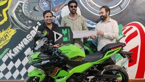 നിരത്തിൽ കുതിക്കാൻ പുത്തൻ Ninja 400, ഇന്ത്യയിലെ ഡെലിവറി ആരംഭിച്ച് Kawasaki
