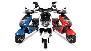 60km സ്പീഡും, 125km റേഞ്ചും; Zing ഹൈ-സ്പീഡ് ഇലക്ട്രിക് സ്‌കൂട്ടര്‍ പുറത്തിറക്കി Kinetic