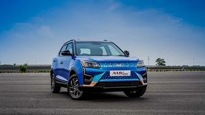 Mahindra XUV400 Vs Tata Nexon EV Max; ഇന്റീരിയര്‍, എക്‌സ്റ്റീരിയര്‍, ബാറ്ററി തമ്മിലുള്ള താരതമ്യം ഇതാ