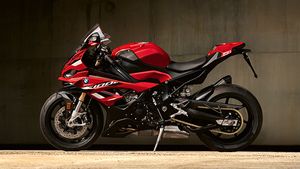 ഇവനാളിച്ചിരി മുറ്റാ... 2023 മോഡൽ S1000RR സ്‌പോർട്‌സ് ബൈക്ക് അവതരിപ്പിച്ച് BMW