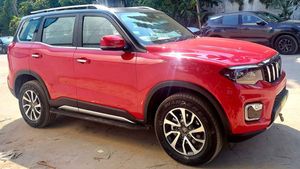 ഇപ്പോ ലുക്ക് ആകെയൊന്നു മാറി... ഡ്യുവൽ ടോണിൽ അണിഞ്ഞൊരുങ്ങി Scorpio N എസ്‌യുവി