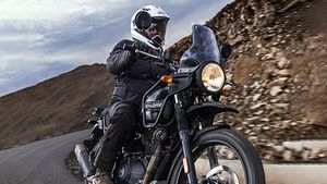 രണ്ടും കൽപ്പിച്ച് Royal Enfield, 650 സിസി പ്രീമിയം അഡ്വഞ്ചർ ടൂററും അണിയറയിൽ 