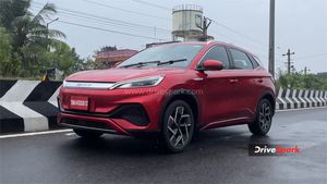 ബ്ലേഡ് ബാറ്ററി സംവിധാനവും കിടിലൻ റേഞ്ചും! BYD Atto 3 ഇവിയുടെ റിവ്യൂ വിശേഷങ്ങൾ ഇതാ...
