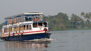 ആലപ്പുഴ പട്ടണം വരെ പോയി വരാം; കായൽ ഭംഗി കണ്ട് പോകാം കുറഞ്ഞ ചിലവിൽ