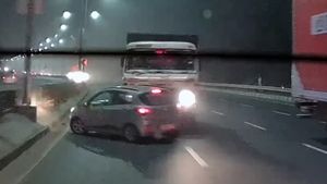 ഹൈവേയിൽ അശ്രദ്ധ കാണിച്ചാൽ ഫലം ഇതായിരിക്കും; വീഡിയോ വൈറൽ