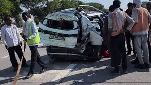 ബിൽഡ് ക്വാളിറ്റിയിൽ വീണ്ടും കഴിവ് തെളിയിച്ച് ടാറ്റ; സഫാരിയുടെ വീഡിയോ വൈറൽ