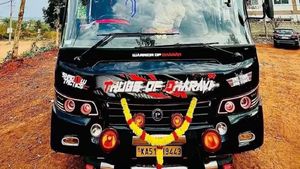 ടൂറിസ്റ്റ് ബസുടമകളുടെ ബുദ്ധി അപാരം തന്നെ; എംവിഡിയുടെ കണ്ണ് വെട്ടിച്ച് കർണാടകയിലേക്ക്