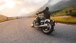 അനിയാ ബ്രേക്ക് ഉണ്ടായാൽ പോരാ, അത് അപ്ലൈ ചെയ്യാനും പഠിക്കണം