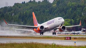 കൂടുതൽ ഉയരത്തിലേക്ക് പറക്കാനൊരുങ്ങി ആകാശ എയർ; 2027 -ഓടെ 72 വിമാനങ്ങൾ ലക്ഷ്യം