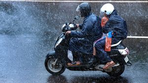 ഇക്കാര്യങ്ങള്‍ നോക്കാതെ റെയിന്‍ കോട്ട് വാങ്ങരുത്! ഉപകാരപ്പെടുമെന്ന് തീര്‍ച്ച