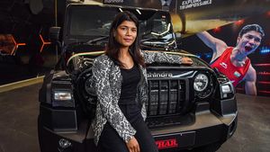 മഹീന്ദ്ര ഇങ്ങനെയാണ്! ഇടിക്കൂട്ടിലെ സ്വർണതാരത്തിന് ഓഫ്-റോഡർ എസ്‌യുവി സമ്മാനം