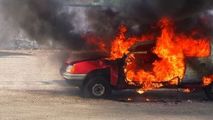 വണ്ടിക്ക് തീപിടിച്ചോ... കാരണങ്ങൾ ഇതാണ് എന്ന് വിദഗ്ധ സമിതിയുടെ കണ്ടെത്തൽ