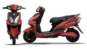 200 കി.മീ റേഞ്ചും അതിശയിപ്പിക്കുന്ന വിലയുമായി സ്‌കൂട്ടറെത്തി; ഓലയെ വെട്ടി നമ്പര്‍ 1 ആകാന്‍ ഇലക്ട്രിക് വണ്‍