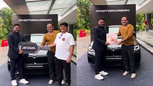 'ഫ്രീക്ക് വണ്ടി' ജർമൻ ലക്ഷ്വറി സെഡാൻ സ്വന്തമാക്കി മലയാളികളുടെ പ്രിയ സംഗീത സംവിധായകൻ