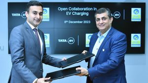 ടാറ്റയും ഭാരത് പെട്രോളിയവും ഒന്നിക്കുന്നു; അടുത്ത വർഷം സ്ഥാപിക്കുന്നത് 7000 ഇവി ചാർജറുകൾ