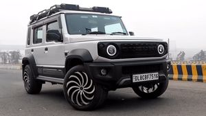 മോഡിഫിക്കേഷൻ്റെ മ്യാരക വേർഷൻ; ജിംനിയുടെ ലുക്ക് കണ്ടോ, വീഡിയോ കാണാം