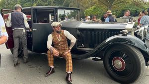 റോൾസ് റോയ്സിനെ ഇലക്ട്രിക് ആക്കി മാറ്റി ഹോളിവുഡ് സൂപ്പർസ്റ്റാർ, ബ്രാൻഡ് പോലും വിറച്ച് പോയി