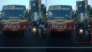 നടു റോഡിൽ റോഡ് റാഷ് കളി; മപ്പ് റൈഡറിനെ ക്ലിപ്പിട്ട് RTO