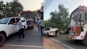 മണ്ണിൽ താഴ്ന്ന ലോറി വലിച്ചു കയറ്റി ലാൻഡ് ക്രൂയിസർ... പഴകുന്തോറും വീര്യം കൂടുന്ന മൊതല്, വൈറൽ വീഡിയോ കാണാം