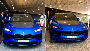 വണ്ടിപ്രാന്തില്‍ യുവ ക്രിക്കറ്റര്‍മാര്‍ ബാക്കില്‍ നില്‍ക്കും! 4.18 കോടിയുടെ കാറിൽ കറങ്ങുന്നയാളെ മനസിലായോ? 