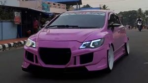 വീണ്ടും പൊല്ലാപ്പായി ഹോണ്ട സിവിക് മോഡിഫിക്കേഷൻ, എംവിഡിക്ക് കൈയ്യടിയുമായി സോഷ്യൽ മീഡിയ