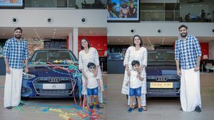 പൂമുത്തോളിന്റെ ഈണം ഇനി ഔഡിയിൽ കേൾക്കാം! 63 ലക്ഷത്തിന്റെ പുത്തൻ കാർ സ്വന്തമാക്കിയ സെലിബ്രിറ്റിയെ പിടികിട്ടിയോ?