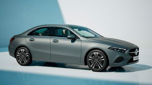 2024 വർഷം ബെൻസിന് ശുക്രൻ ആണെന്ന് കമ്പനി, വിൽപ്പന കണക്കിൽ പറയുന്നതിങ്ങനെ