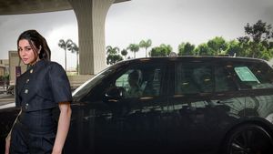 ബോളിവുഡ് നടിമാർ പോലും മാറി നിൽക്കും, മൂന്ന് കോടിയുടെ ആഡംബര എസ്‌യുവി സ്വന്തമാക്കിയ സുന്ദരിയെ കണ്ടോ