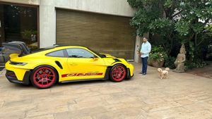 സ്വന്തമായുള്ളത് 28 ആഡംബര കാറുകൾ; പോർച്ചിലേക്ക് 4.45 കോടിയുടെ പോർഷയും വാങ്ങിയ കക്ഷിയെ അറിയുമോ