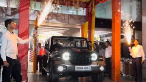 വാക്ക് പാലിച്ച് മഹീന്ദ്ര! ദസറക്ക് തന്നെ ഥാര്‍ റോക്‌സിന്റെ ഡെലിവറി തുടങ്ങി, ഇനി നിരത്തുകള്‍ നിറയും