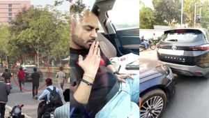 അടിച്ചു കോൺ തെറ്റി ഔഡി ഡ്രൈവർ ഇടിച്ചു തെറിപ്പിച്ചത് ആറ് കാറുകൾ, വൈറൽ വീഡിയോ കാണാം