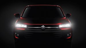 30 കി.മീ മൈലേജും സണ്‍റൂഫും അതും ബജറ്റ് വിലയില്‍! ഇന്ത്യ കാത്തിരുന്ന മാരുതി കാറിന്റെ ബുക്കിംഗ് തുടങ്ങി