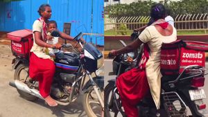 നല്ല പഠിപ്പുണ്ടായിട്ടും കുഞ്ഞുമായി ഫുഡ് ഡെലിവറിക്ക് പോകുന്ന സ്ത്രീ! പ്രപഞ്ചത്തിലെ പോരാളി തന്നെ