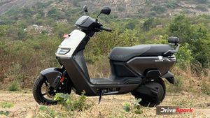 ഓട്ടോ പൈസ ലാഭിക്കാം, ഈ സ്‌കൂട്ടറില്‍ അത്രക്ക് സാധനം കൊള്ളും! ഫ്ലിപ്കാര്‍ട്ടിലൂടെ വാങ്ങിയാല്‍ വിലക്കുറവുമുണ്ട്