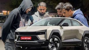 ഇതിന് 7 കോടിയാവും! പാകിസ്ഥാന്റെയും മനം കവർന്ന് മഹീന്ദ്ര ഇവികൾ