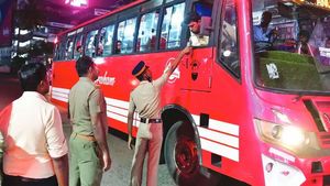 ഒറ്റ രാത്രി ഖജനാവിലെത്തിയത് 19 ലക്ഷം രൂപ, മിന്നൽ പരിശോധനയിൽ റെക്കോഡ് തുക പിഴിഞ്ഞെടുത്ത് MVD