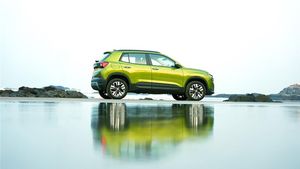 ടെക്നോളജിയിലൂടേയും പെർഫോമൻസിലൂടേയും അമ്പരിപ്പിച്ച സ്കോഡയ്ക്ക് 25 വയസ്; ഇന്നും വണ്ടിപ്രാന്തൻമാരുടെ ഹരം