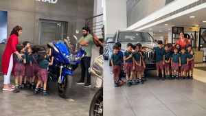 ക്ലാസ് എൽകെജി, പാഠം ഒന്ന് ബിഎംഡബ്ല്യു! ഇതാ മറ്റൊരു കേരള മോഡൽ 