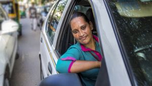 സ്‌കൂട്ടര്‍ പോലെ കൊണ്ടുനടക്കാം! സ്ത്രീകള്‍ക്ക് പറ്റിയ ഏറ്റവും മികച്ച കാറുകള്‍ ഇതാണ്