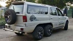 രത്തൻ ടാറ്റ ഇത് കാണാത്തത് നന്നായി; ആറ് വീലുളള ടാറ്റ സഫാരി ഒരു സംഭവം തന്നെ