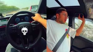 ഹ്യുണ്ടായി ഇതൊക്കെ കാണുന്നുണ്ടോ ആവോ; ക്രെറ്റ N ലൈനിലെ തോന്ന്യവാസം സോഷ്യൽ മീഡിയയിൽ വൈറൽ